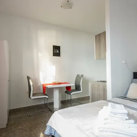 Apartment Mini *